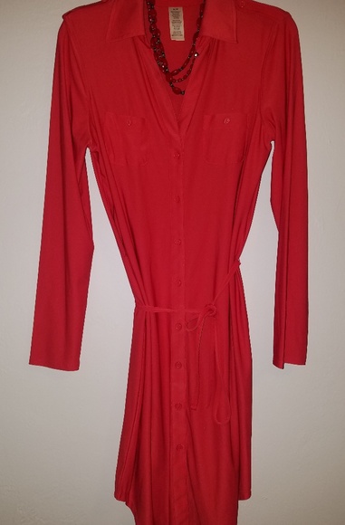 Dress - Picture 2 of 5